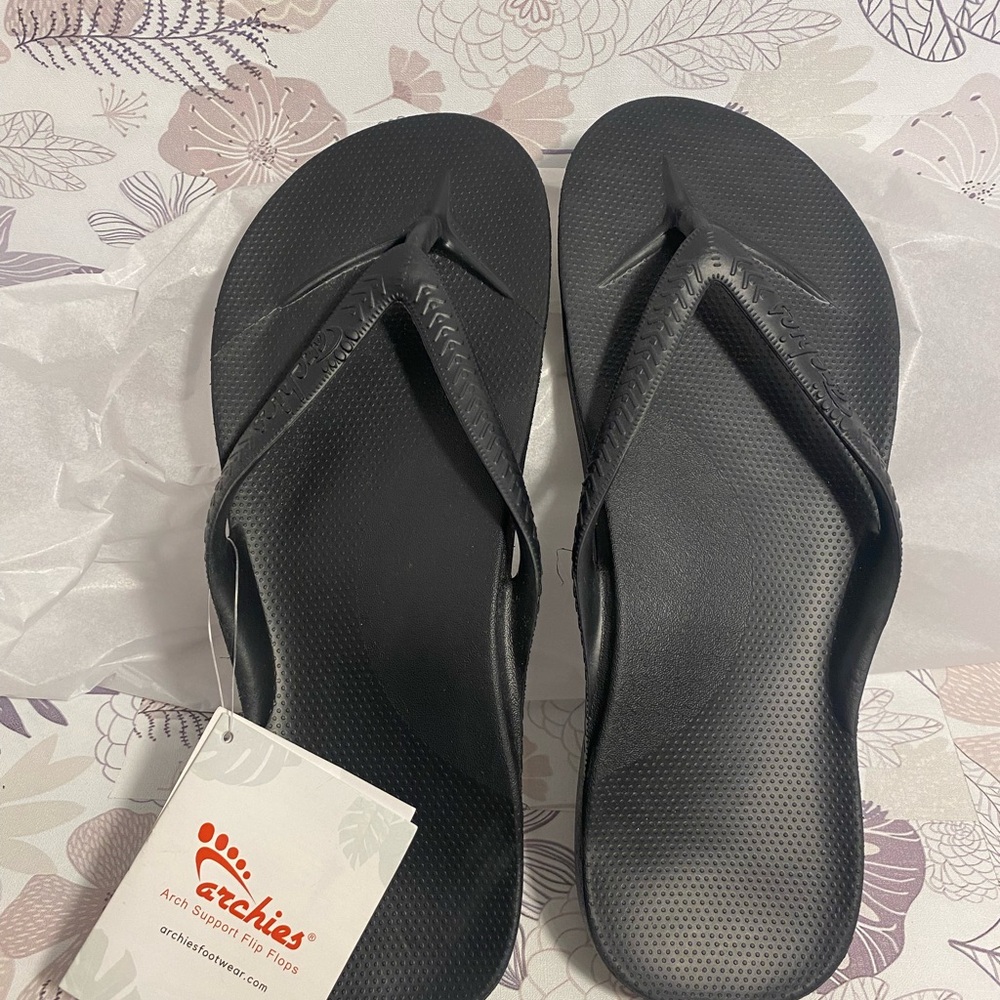Archies Women's Black Sandals